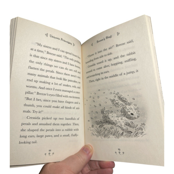 Unicorn Princesses Emily Bliss Lot of 3 PB Kids Fantasy Chapter Books Series - Picture 7 of 9